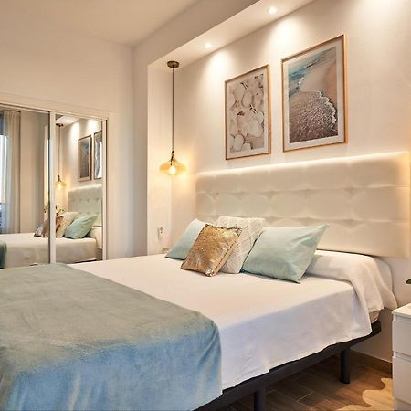 Sunset Beach Charming Apartment With Jacuzzi Торремолінос Екстер'єр фото