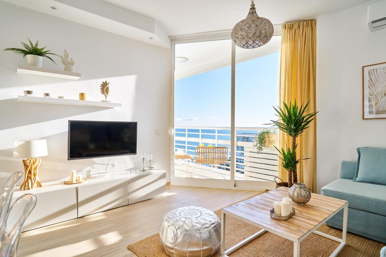 Sunset Beach Charming Apartment With Jacuzzi Торремолінос Екстер'єр фото