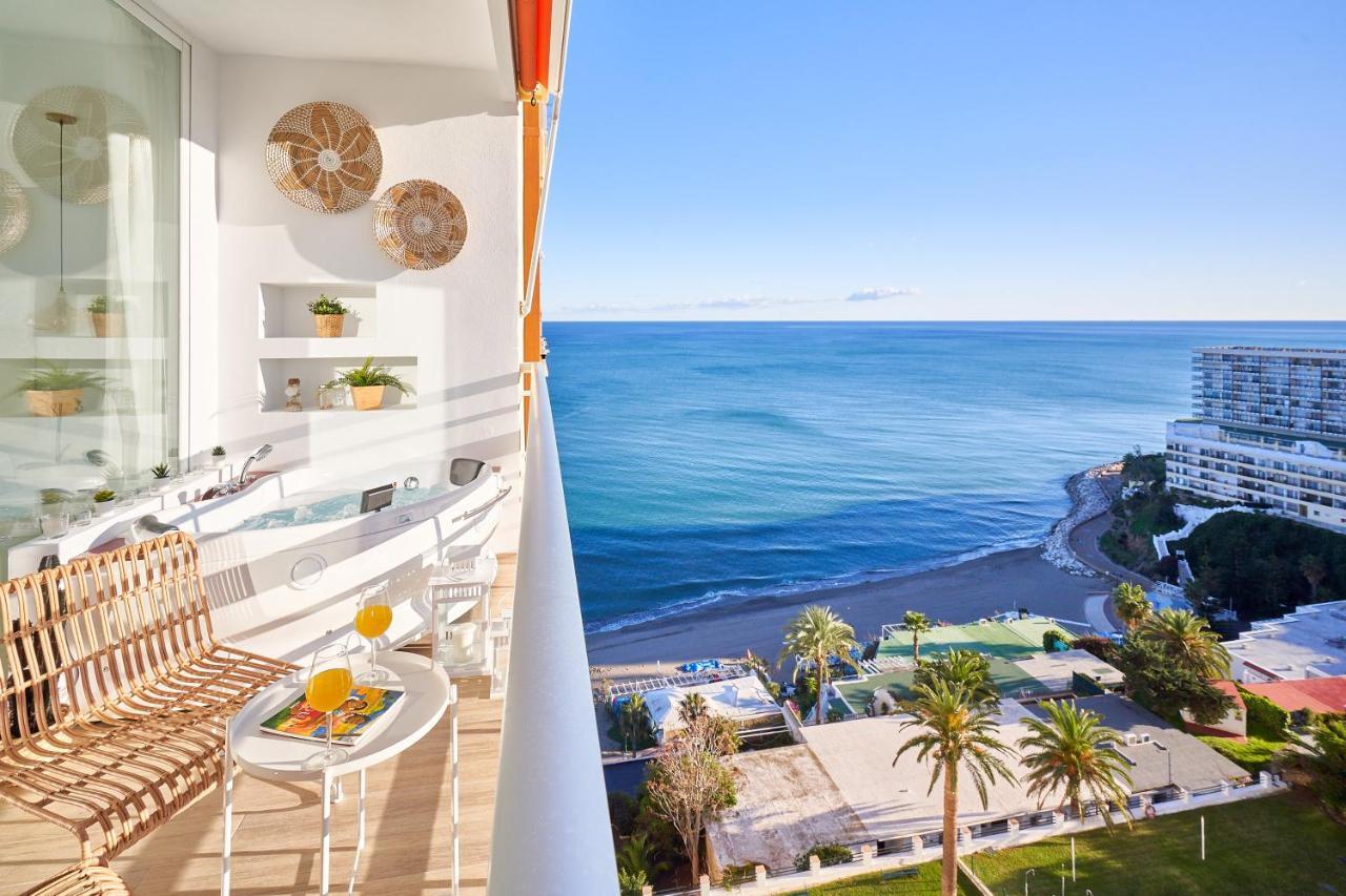 Sunset Beach Charming Apartment With Jacuzzi Торремолінос Екстер'єр фото