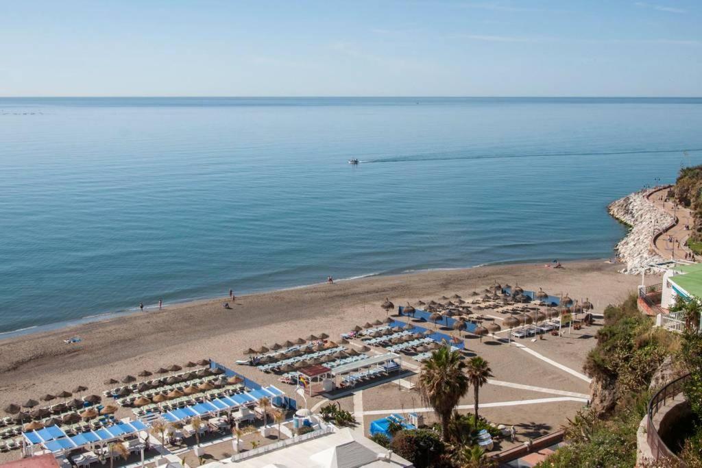 Sunset Beach Charming Apartment With Jacuzzi Торремолінос Екстер'єр фото